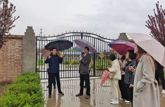 best365官网组织教工党员赴富平爱国主义教育基地参观学习IMG_20210402_103314